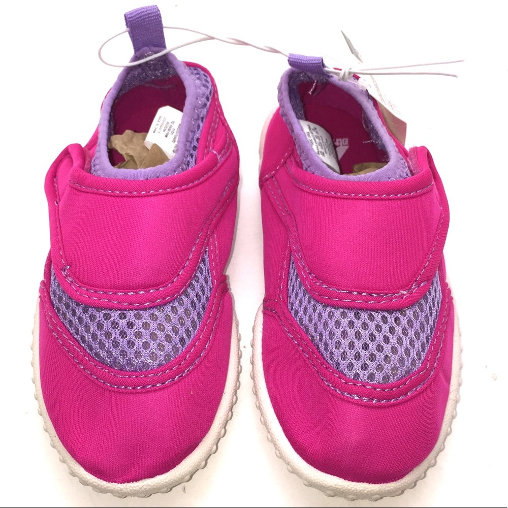NWT - Kids Water Pool River Beach Shoes